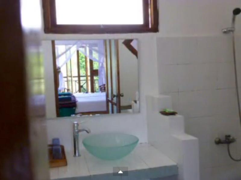 Bajo Komodo Eco Lodge Labuan Bajo Dış mekan fotoğraf