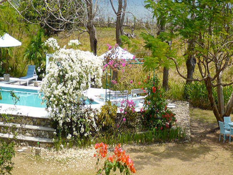 Bajo Komodo Eco Lodge Labuan Bajo Dış mekan fotoğraf