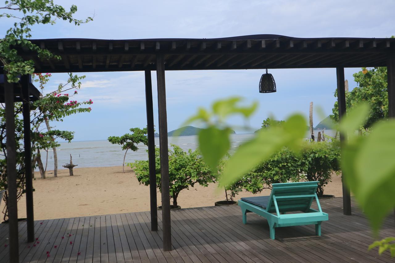 Bajo Komodo Eco Lodge Labuan Bajo Dış mekan fotoğraf