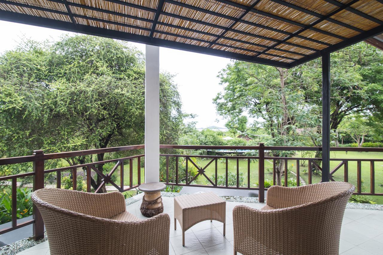 Bajo Komodo Eco Lodge Labuan Bajo Dış mekan fotoğraf